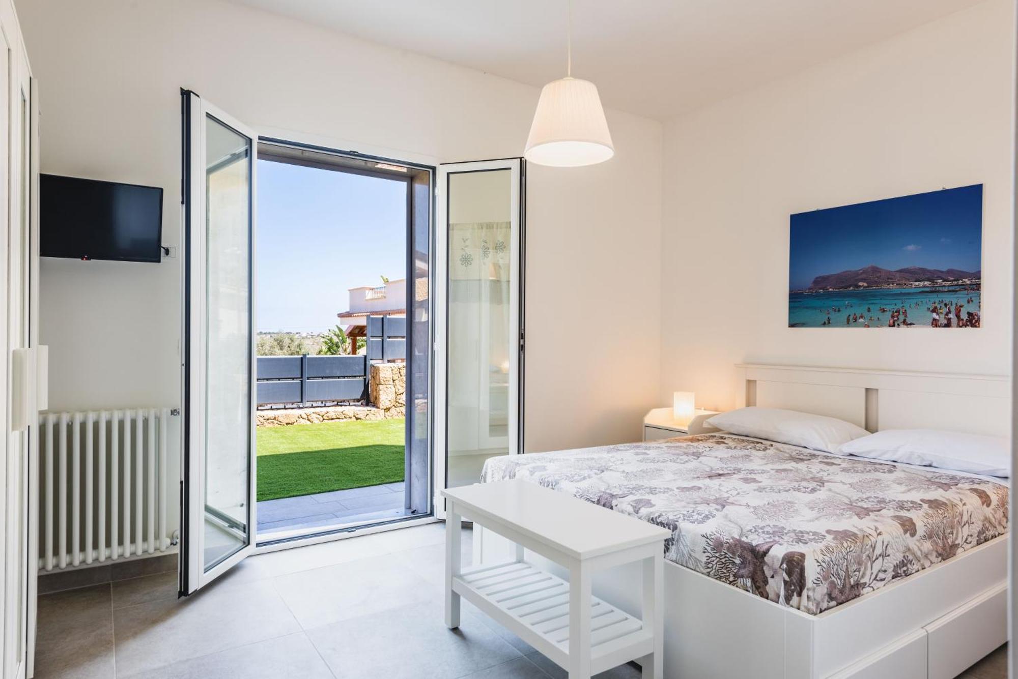 Etna Mare Apartments By Wonderful Italy Augusta Exterior photo